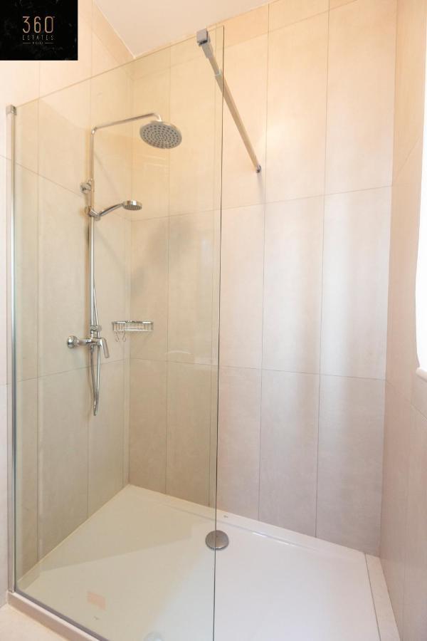 Stylish, Comfortable 2br With Wifi & Prvt Balcony By 360 Estates Apartment